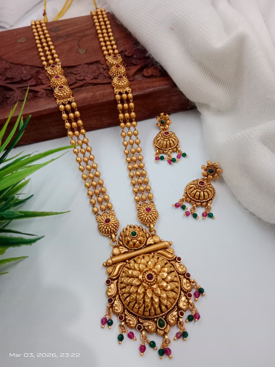 Matt Finish Shahi Haar (E)